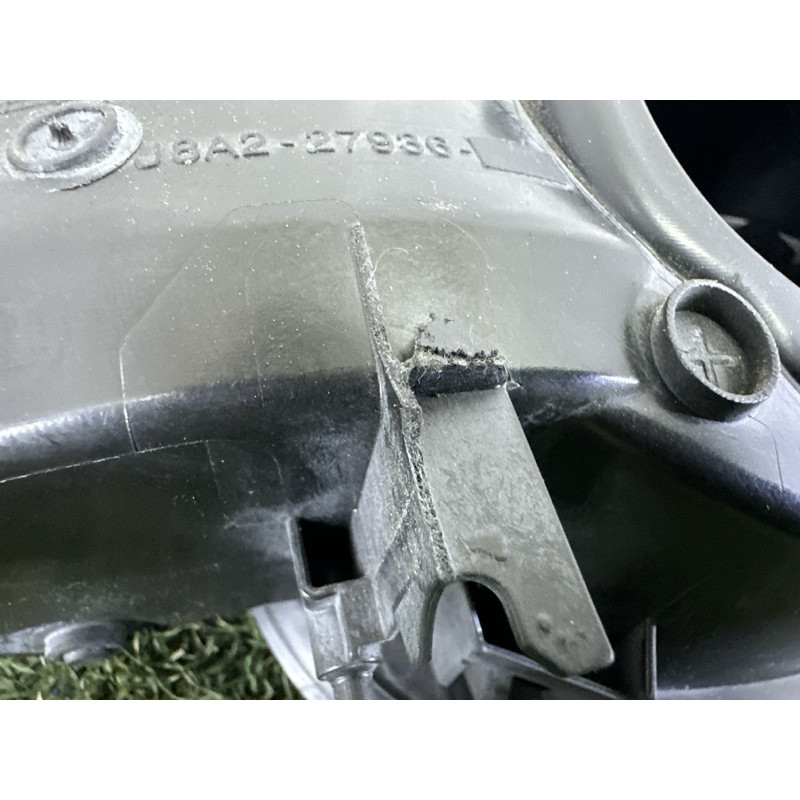Лючок топливного бака (кузов и элементы) LAND ROVER Range Rover Velar L560 2018 2.0 LR092637