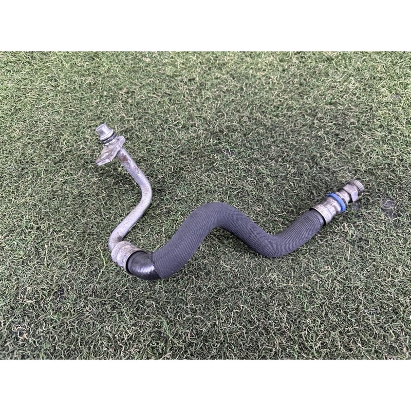 Трубка охлаждения акпп (система охлаждения) AUDI Q5 8R 2012 3.2 8R0317825J