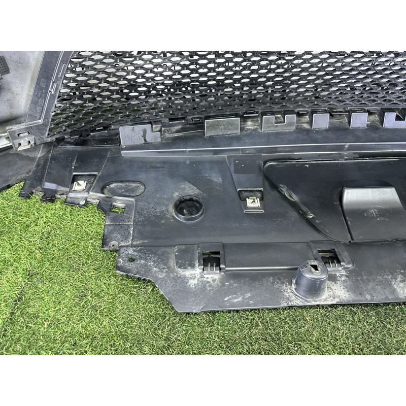 Бампер (наружные элементы кузова) LAND ROVER Range Rover Velar L560 2018 2.0 LR093587