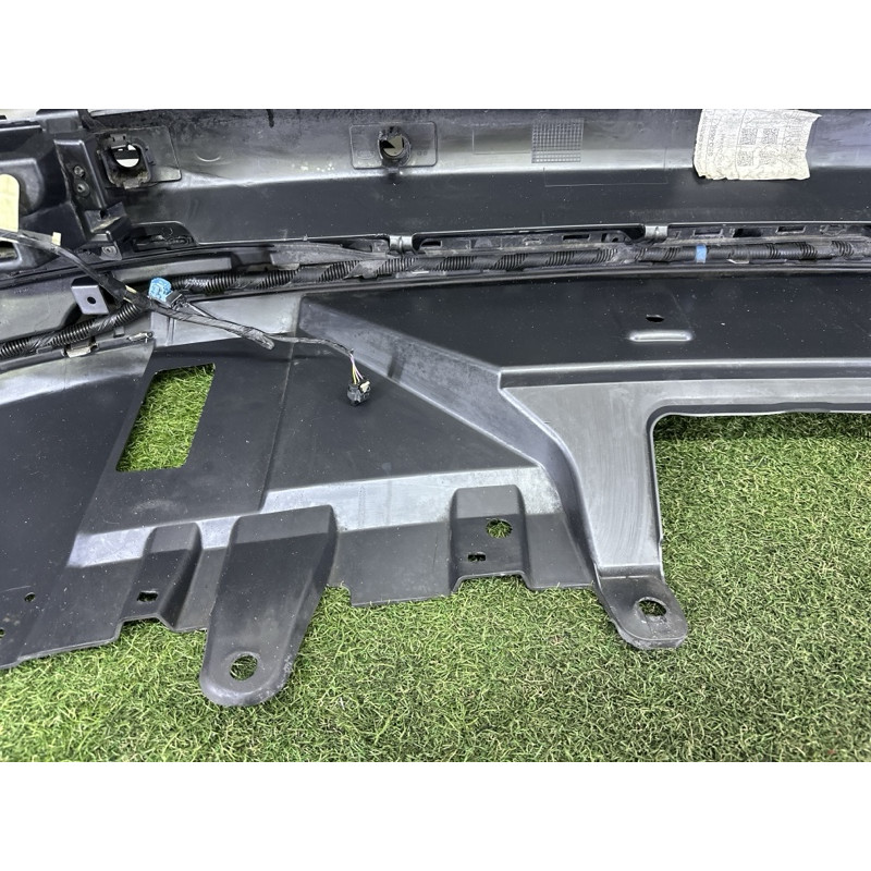 Бампер (наружные элементы кузова) LAND ROVER Range Rover L405 2014 5.0 LR064628