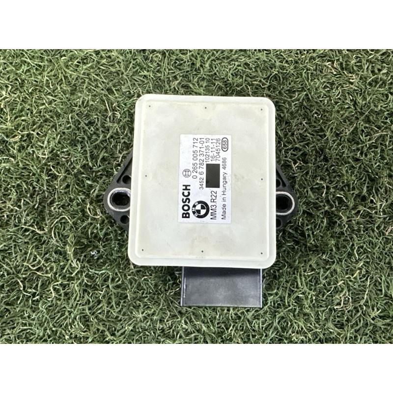 Датчик поперечного ускорения (ESP) (электрика / датчики) BMW X5 E70 2012 4.4 34526782371