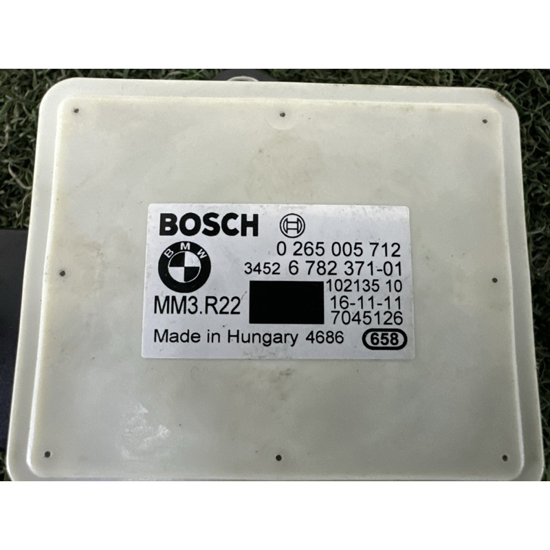 Датчик поперечного ускорения (ESP) (электрика / датчики) BMW X5 E70 2012 4.4 34526782371