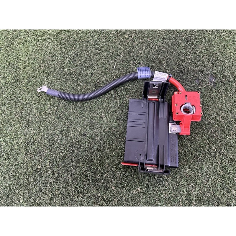 Розподільник B+, багатофункціональній (електрика) BMW X5 E70 2012 4.4 61149178962