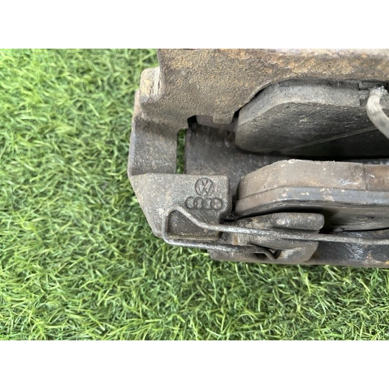 Суппорт тормозной (тормозная система) Volkswagen Passat B6 2008 2.0 BKP 1K0615123E
