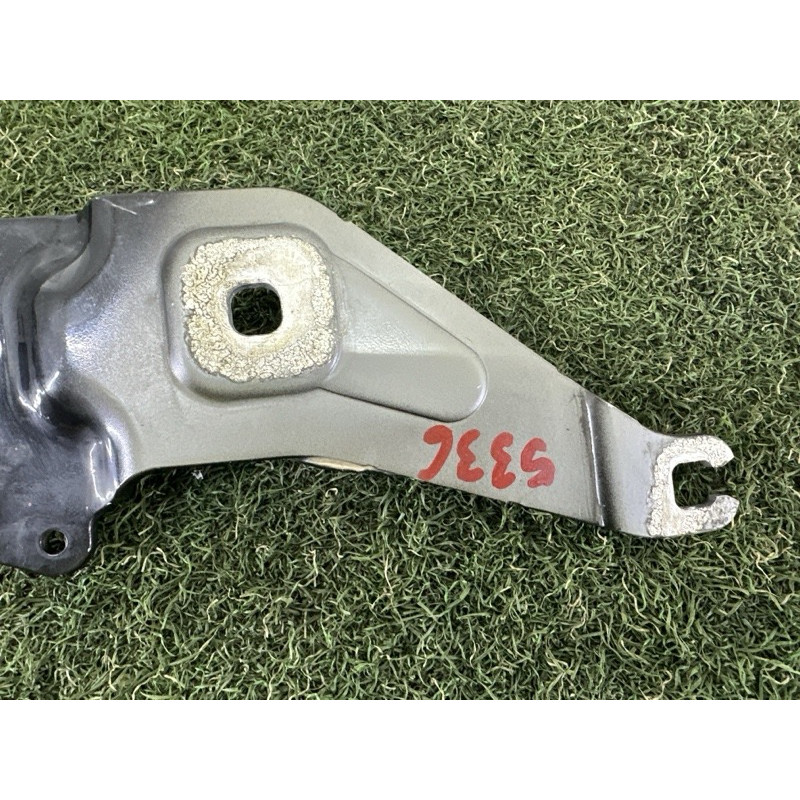 Петля капота (кузов и элементы) BMW X5 E70 2012 4.4 41007198618
