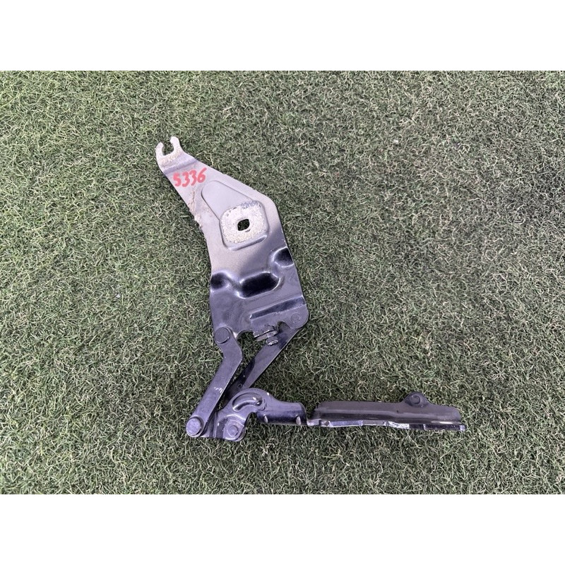 Петля капота (кузов и элементы) BMW X5 E70 2012 4.4 41007198617