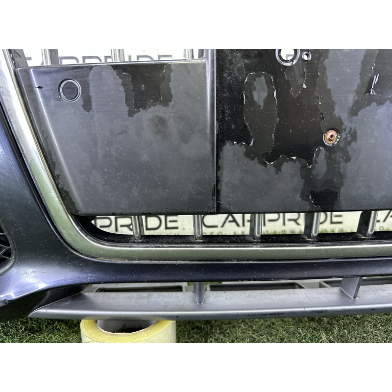 Бампер (наружные элементы кузова) AUDI Q5 8R 2012 3.2 8R0807105CGRU
