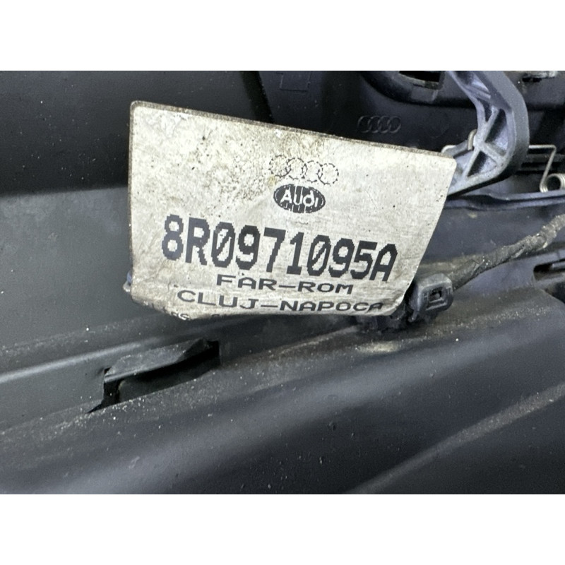 Бампер (наружные элементы кузова) AUDI Q5 8R 2012 3.2 8R0807105CGRU