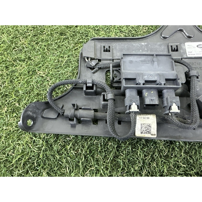 Датчик відкриття багажника (електрика / датчики) LAND ROVER Range Rover Velar L560 2018 2.0 LR093907