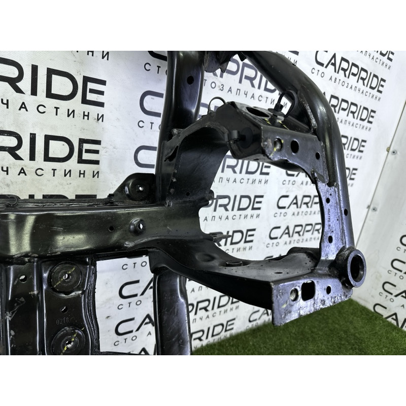 Підрамник (підвіска) LAND ROVER Range Rover Velar L560 2018 2.0 LR090443