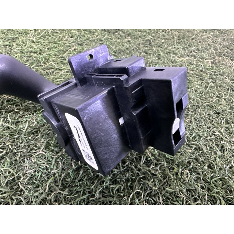 Перемикач поворотів (электрика) LAND ROVER RANGE ROVER Sport L494 2014 5.0 LR024627