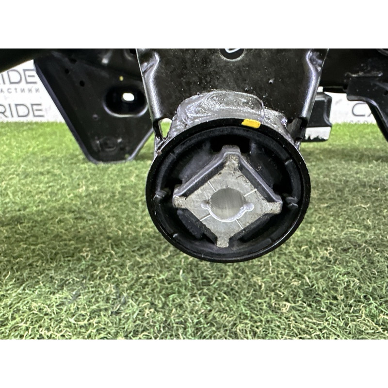 Подрамник (подвеска) BMW X3 F25 2013 2.0 33316857983