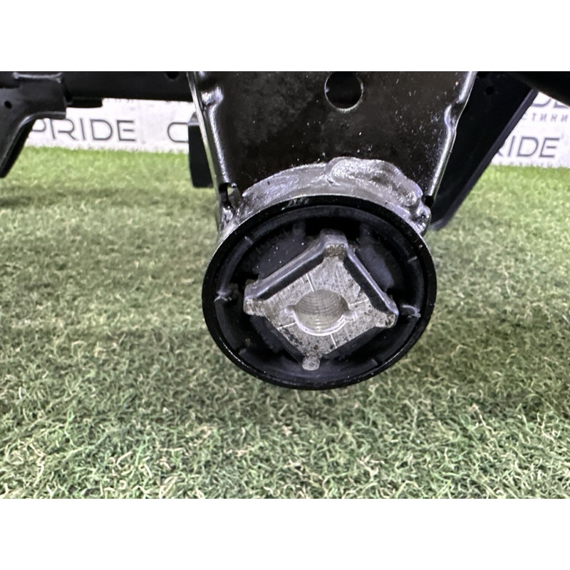 Подрамник (подвеска) BMW X3 F25 2013 2.0 33316857983