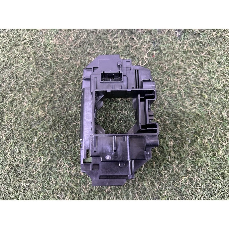 Корпус підрульового перемикача (электрика) LAND ROVER RANGE ROVER Sport L494 2014 5.0 LR042312