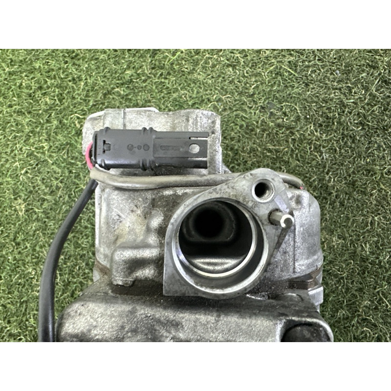 Компрессор кондиционера (отопление и кондиционирование) BMW X5 E70 2012 3.0 N55B30 64529399060