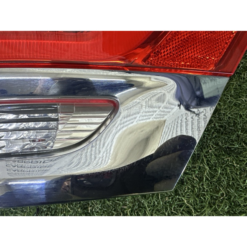 Задний фонарь (оптика) Jeep Grand Cherokee WK2 2017 3.6 68110016AE