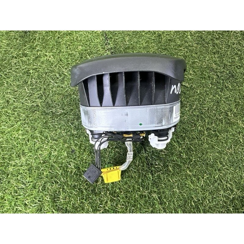 Airbag керма (airbag / безпека) Volkswagen Touareg NF 2012 3.0 7P6880201H81U
