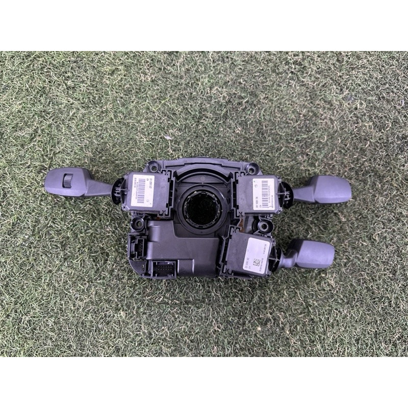 Блок підрульових перемикачів (електрика) BMW X5 E70 2012 4.4 61319203106
