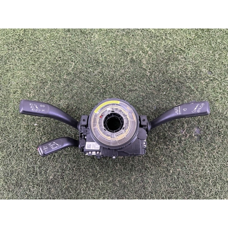Блок подрулевых переключателей (электрика) Volkswagen Touareg NF 2012 3.0 4H0953568HZ01