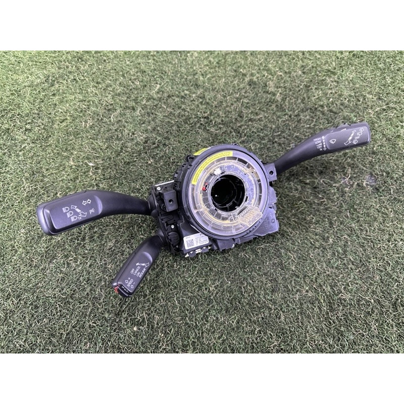 Блок подрулевых переключателей (электрика) Volkswagen Touareg NF 2012 3.0 4H0953568HZ01