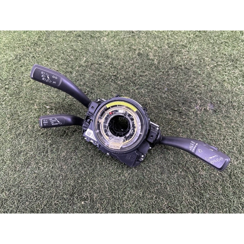 Блок подрулевых переключателей (электрика) Volkswagen Touareg NF 2012 3.0 4H0953568HZ01