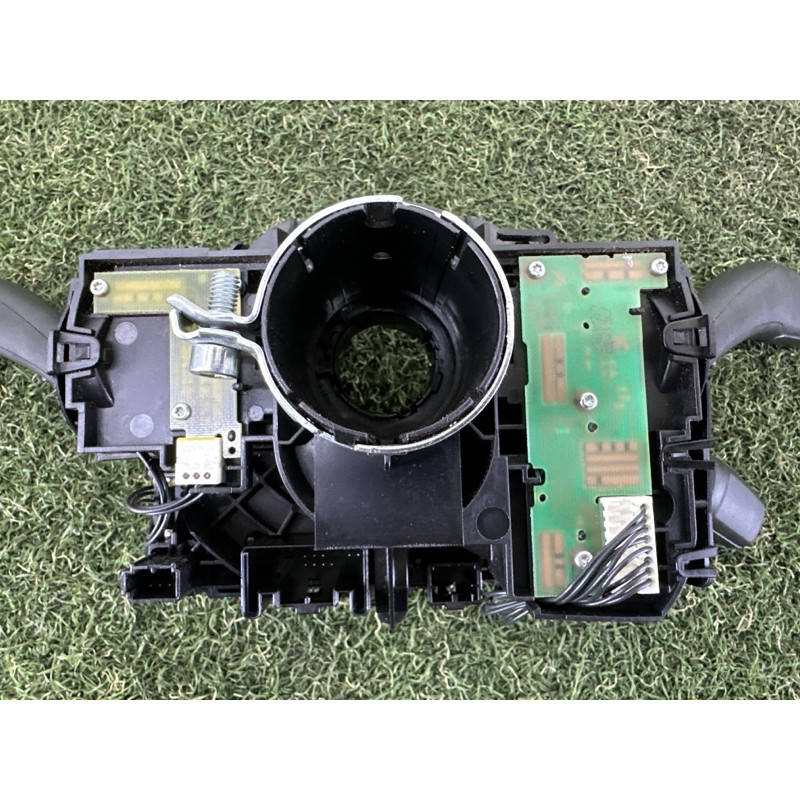 Блок подрулевых переключателей (электрика) Volkswagen Touareg NF 2012 3.0 4H0953568HZ01