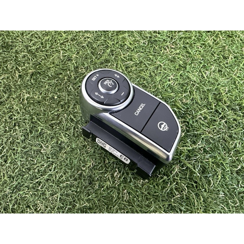Кнопки керма (электрика / кнопки) LAND ROVER RANGE ROVER Sport L494 2014 5.0 LR037452