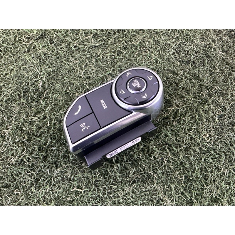 Кнопки руля (электрика / кнопки) LAND ROVER RANGE ROVER Sport L494 2014 5.0 LR037419