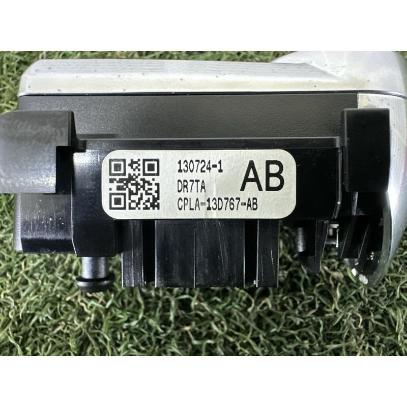 Кнопки руля (электрика / кнопки) LAND ROVER RANGE ROVER Sport L494 2014 5.0 LR037419