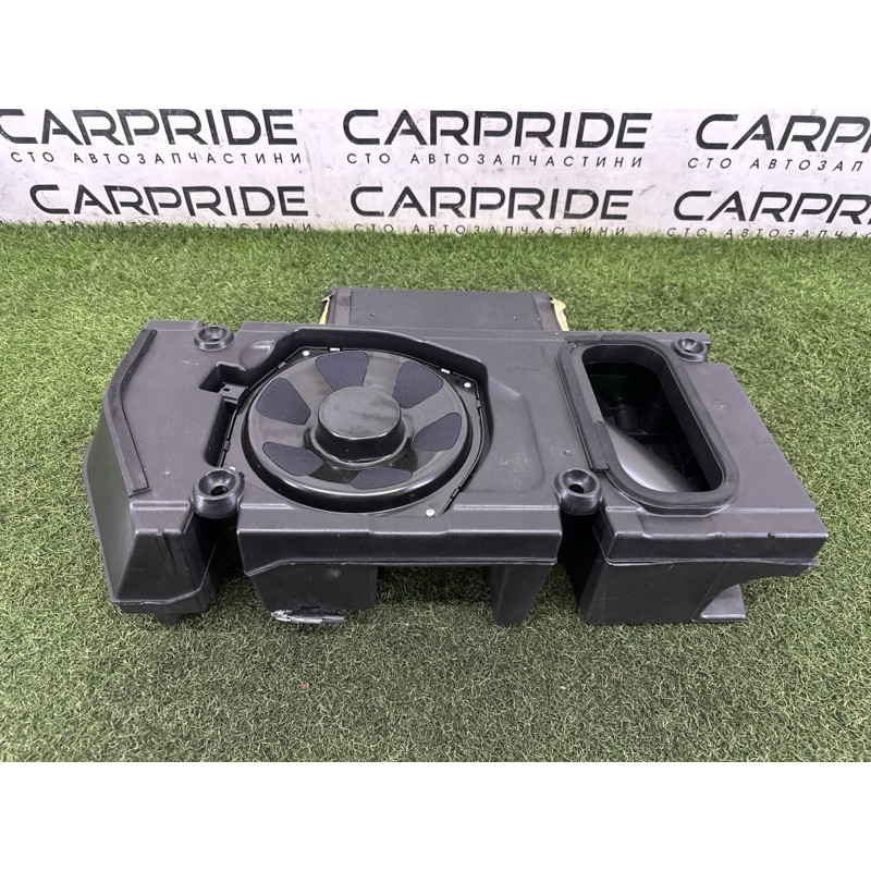 Сабвуфер (электрика) LAND ROVER Range Rover L405 2014 5.0 LR035187