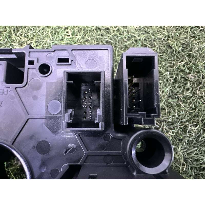 Блок підрульових перемикачів (електрика) BMW X5 F15 2015 3.0 61316828976