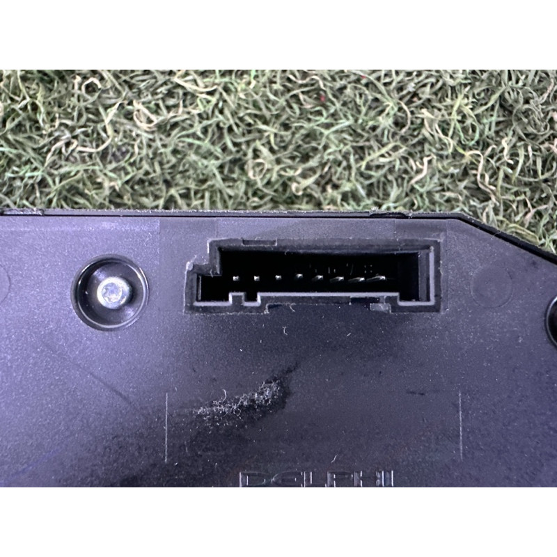 Блок регулировки сидения (закрытая категория) BMW X3 F25 2013 2.0 61319275069
