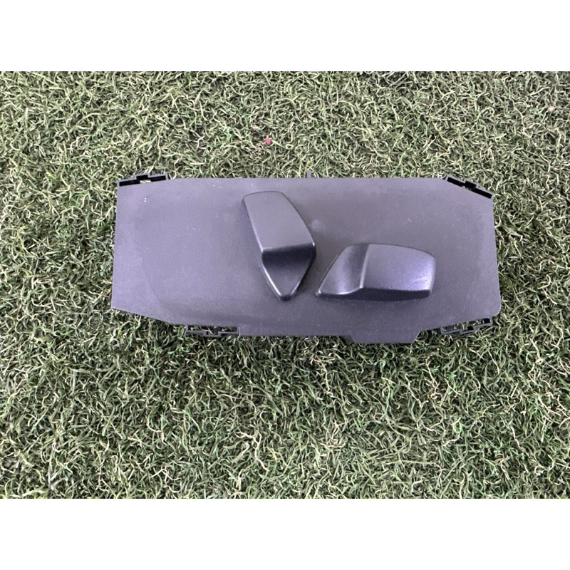 Блок регулировки сидения (закрытая категория) BMW X3 F25 2013 2.0 61319265262