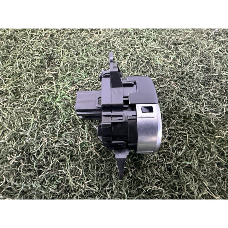 Кнопка Start Stop (електрика / кнопки) BMW X3 F25 2013 2.0 61319291693