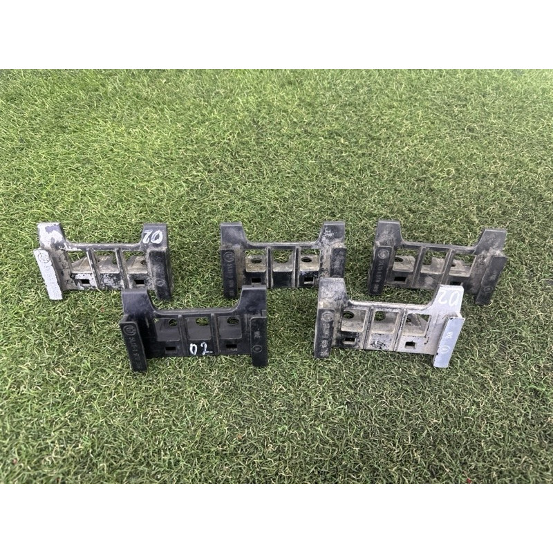 Кріплення бампера (кузов і елементи) BMW 7-series E38 51111970389