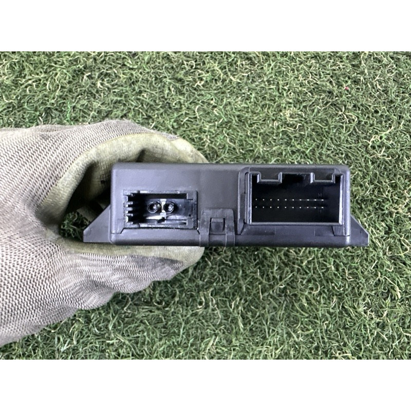 Блок Gateway (электрика / блоки управления) AUDI Q5 8R 2012 3.2 8T0907468AD