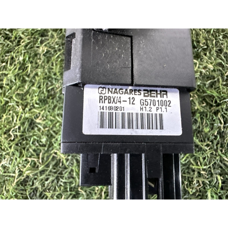 Повітропровід салону (салон) BMW X5 F15 2015 3.0 64116954488