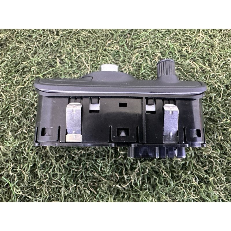 Перемикач світла (електрика) AUDI A3 8V 2015 1.8 8V0941531K5PR