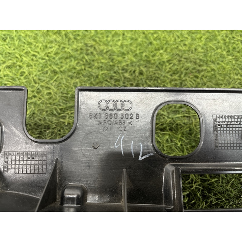 Бардачок (салон) Audi A4 B8 8k1880302b