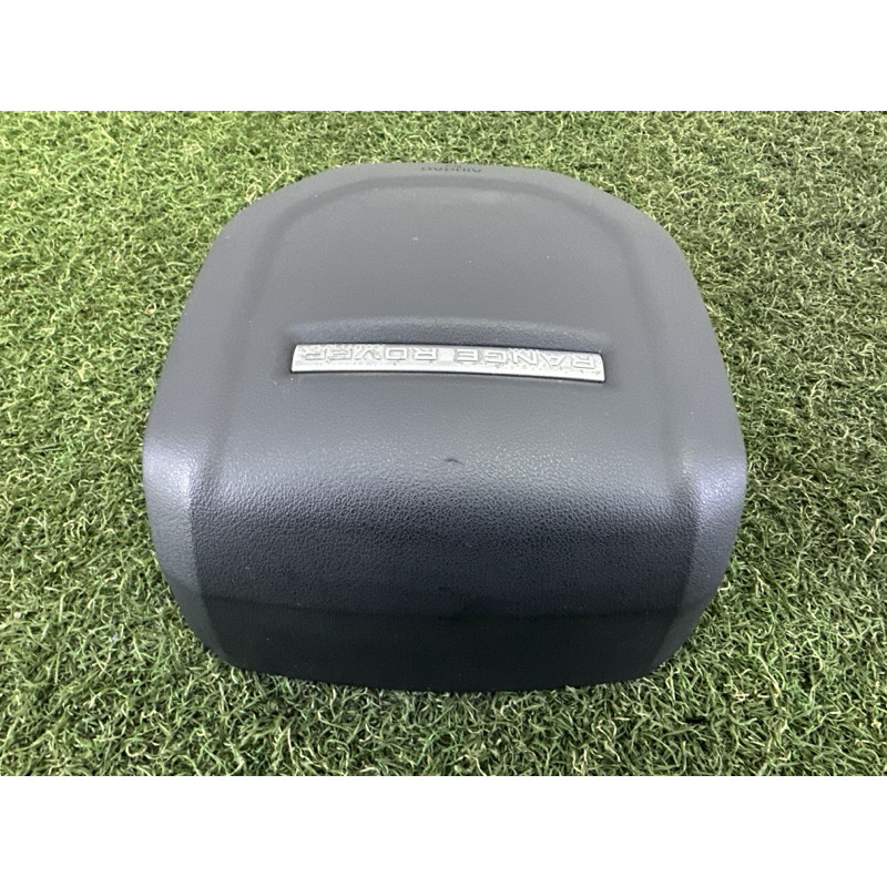 Airbag руля (airbag / безопасность) LAND ROVER Range Rover Velar L560 2018 2.0 LR104309
