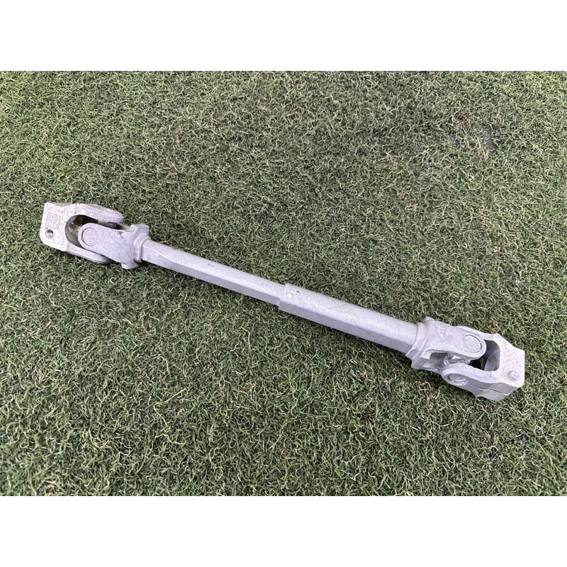 Рульовий карданчик (рульове керування) LAND ROVER Range Rover Velar L560 2018 2.0 LR091076