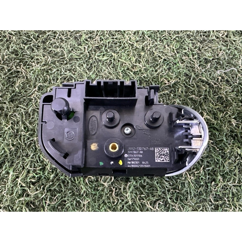Кнопки керма (електрика / кнопки) LAND ROVER Range Rover Velar L560 2018 2.0 LR116682