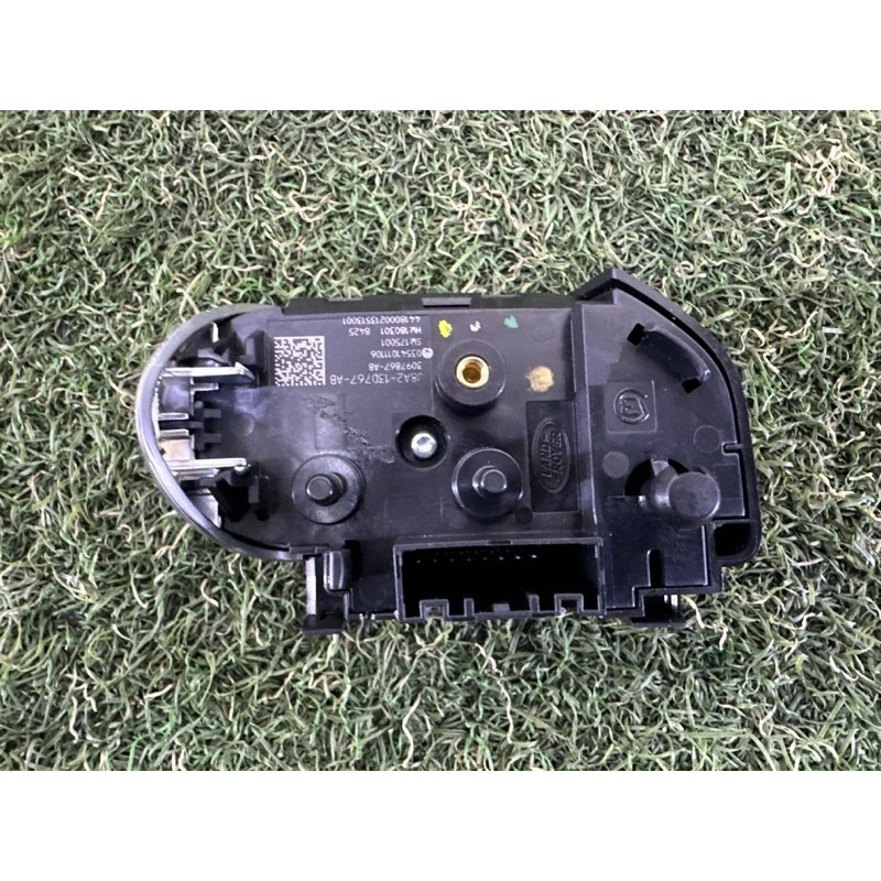 Кнопки керма (електрика / кнопки) LAND ROVER Range Rover Velar L560 2018 2.0 LR116682