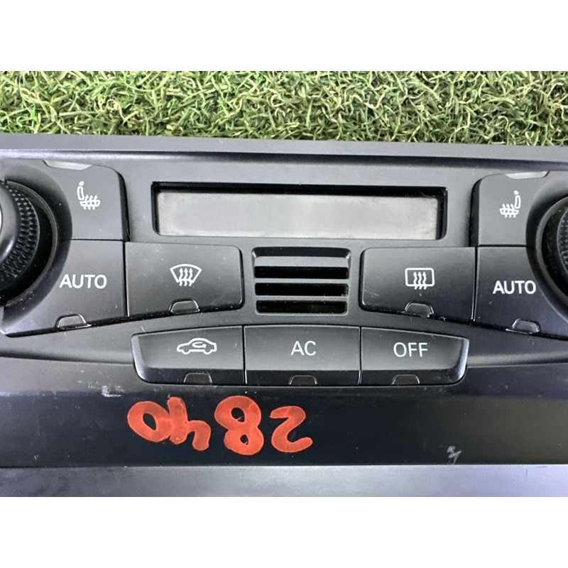 Блок управления климат-контролем (электрика / блоки управления) AUDI Q5 8R 2012 3.2 8T1820043AKXZF