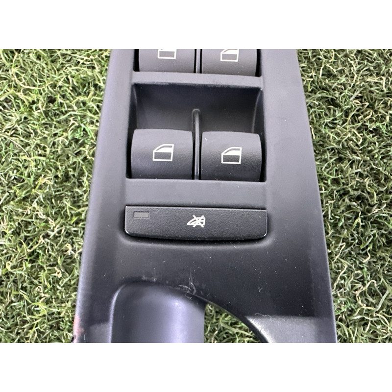 Блок кнопок склопідйомників (електрика / кнопки) BMW X5 E70 2012 4.4 61319218044