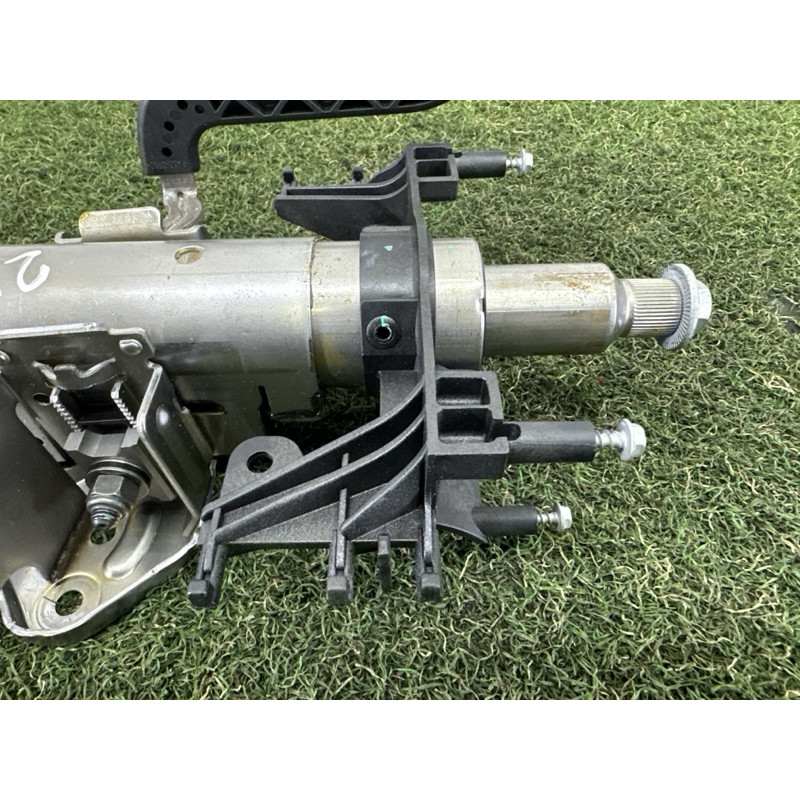 Рулевая колонка (рулевое управление) BMW X1 F48 2018 2.0 32306873699