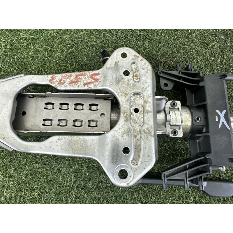 Рулевая колонка (рулевое управление) BMW X1 F48 2018 2.0 32306873699