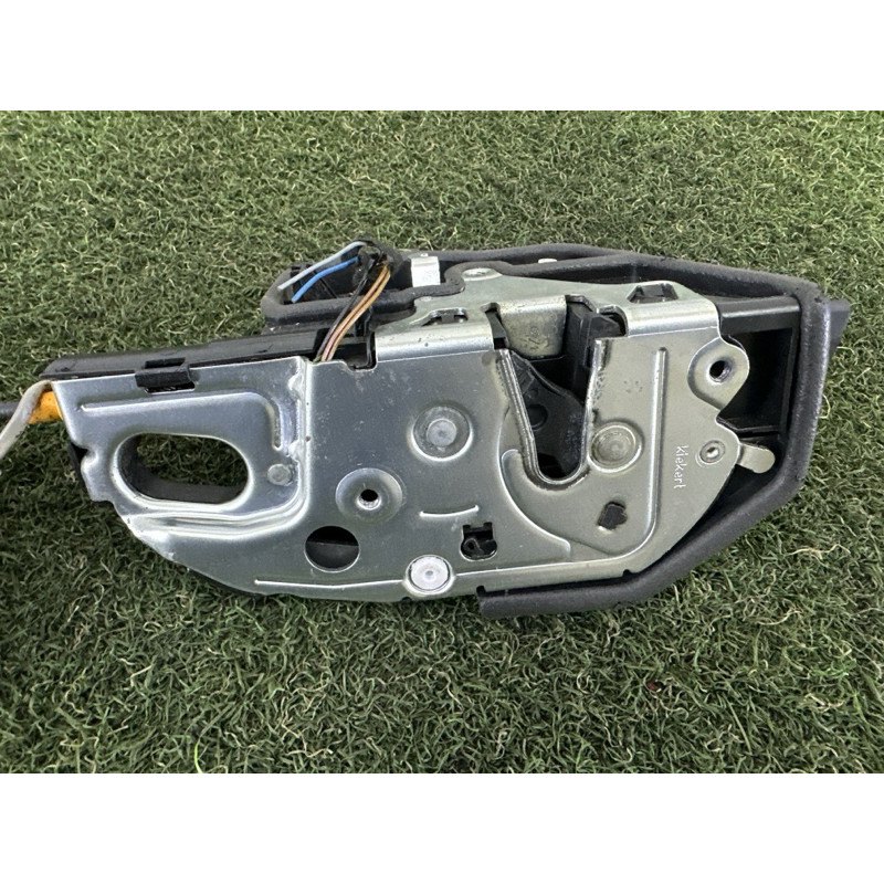 Замок дверей (кузов і елементи) BMW X5 E70 2012 4.4 51225A36E86