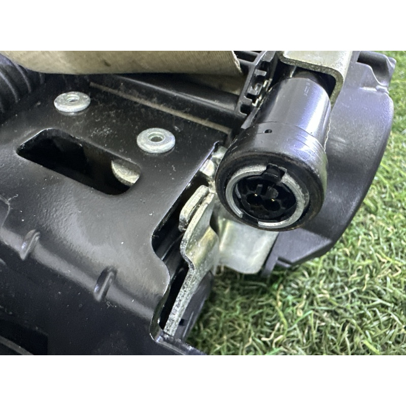Ремень безопасности (airbag / безопасность) Volvo XC90 T6 2016 2.0 31322653