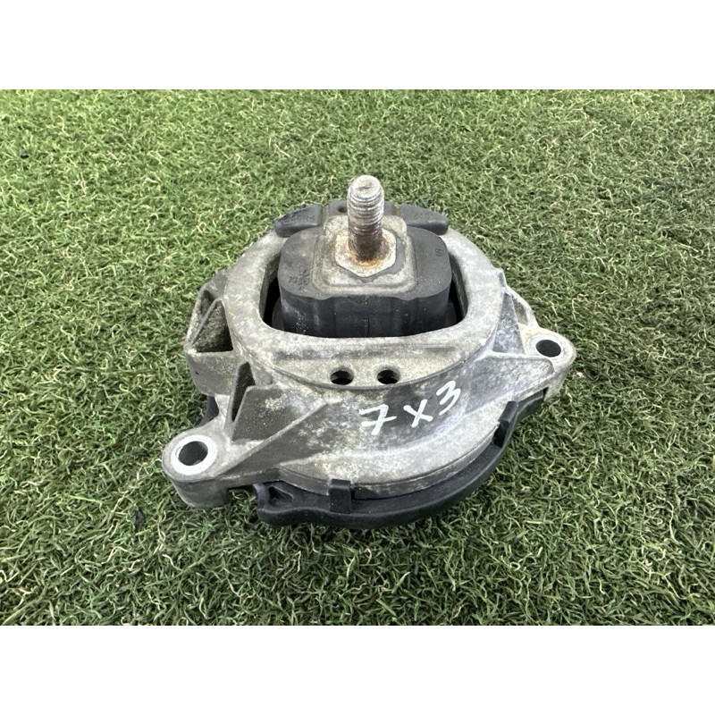 Подушка двигуна (двигун та елементи) BMW X3 F25 2013 2.0 22116856183